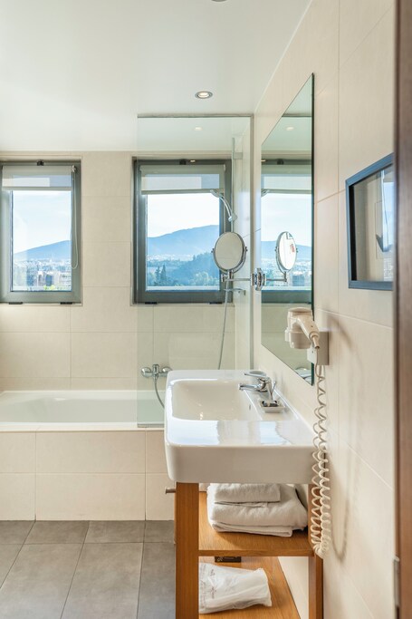 Athens Gate Hotel - Image 55