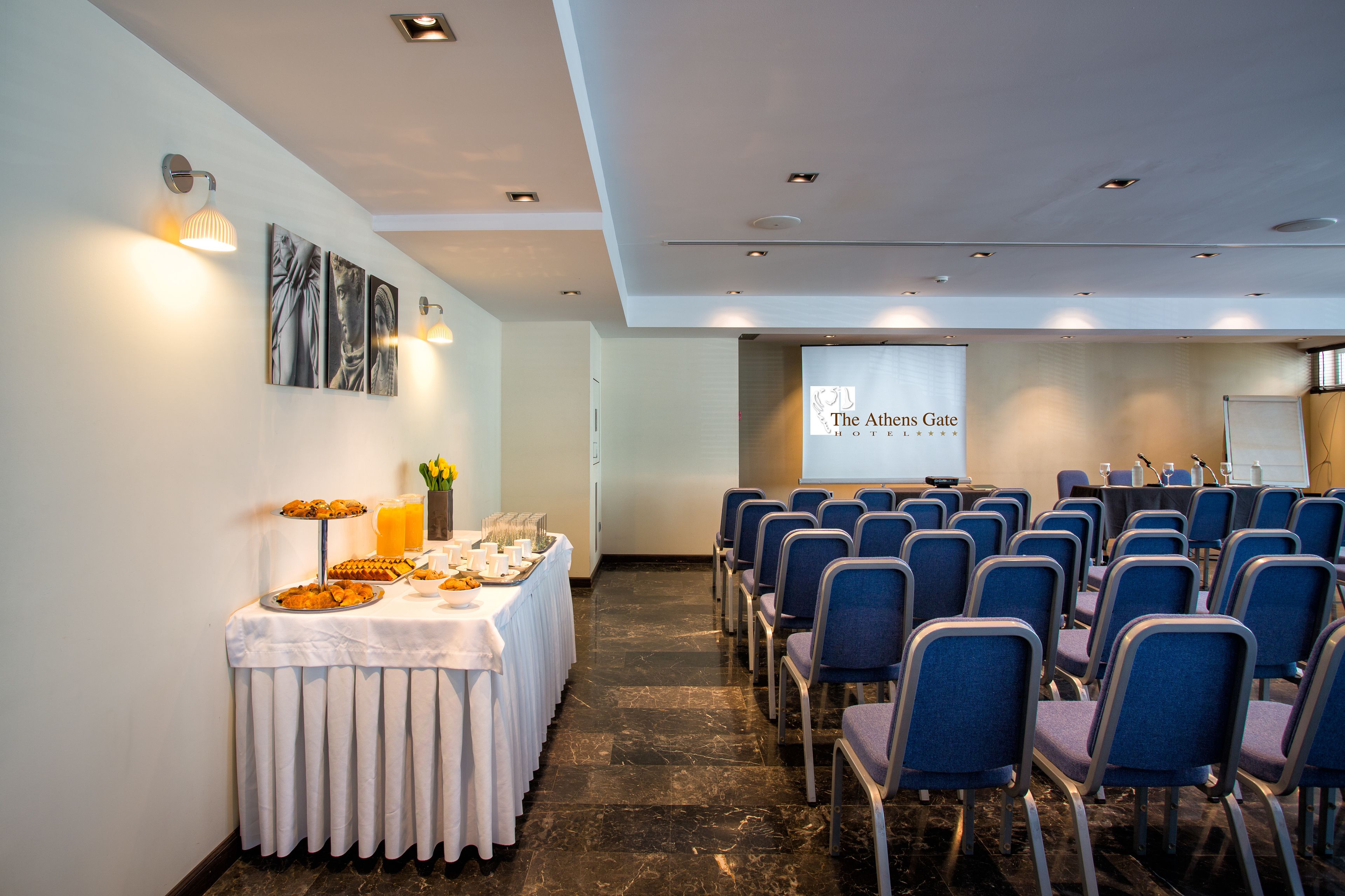 Photo - Athens Gate Hotel