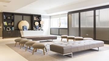 Chambre Exécutive Double ou avec lits jumeaux, accès au salon club | Salon Exécutif