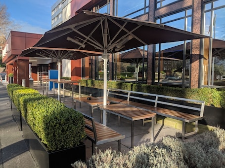 Terrace/patio. Clayton Hotel Burlington Road