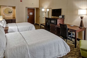 Down comforters, pillowtop beds, blackout drapes, iron/ironing board - Hampton Inn Rocky Mount (Rocky Mount)