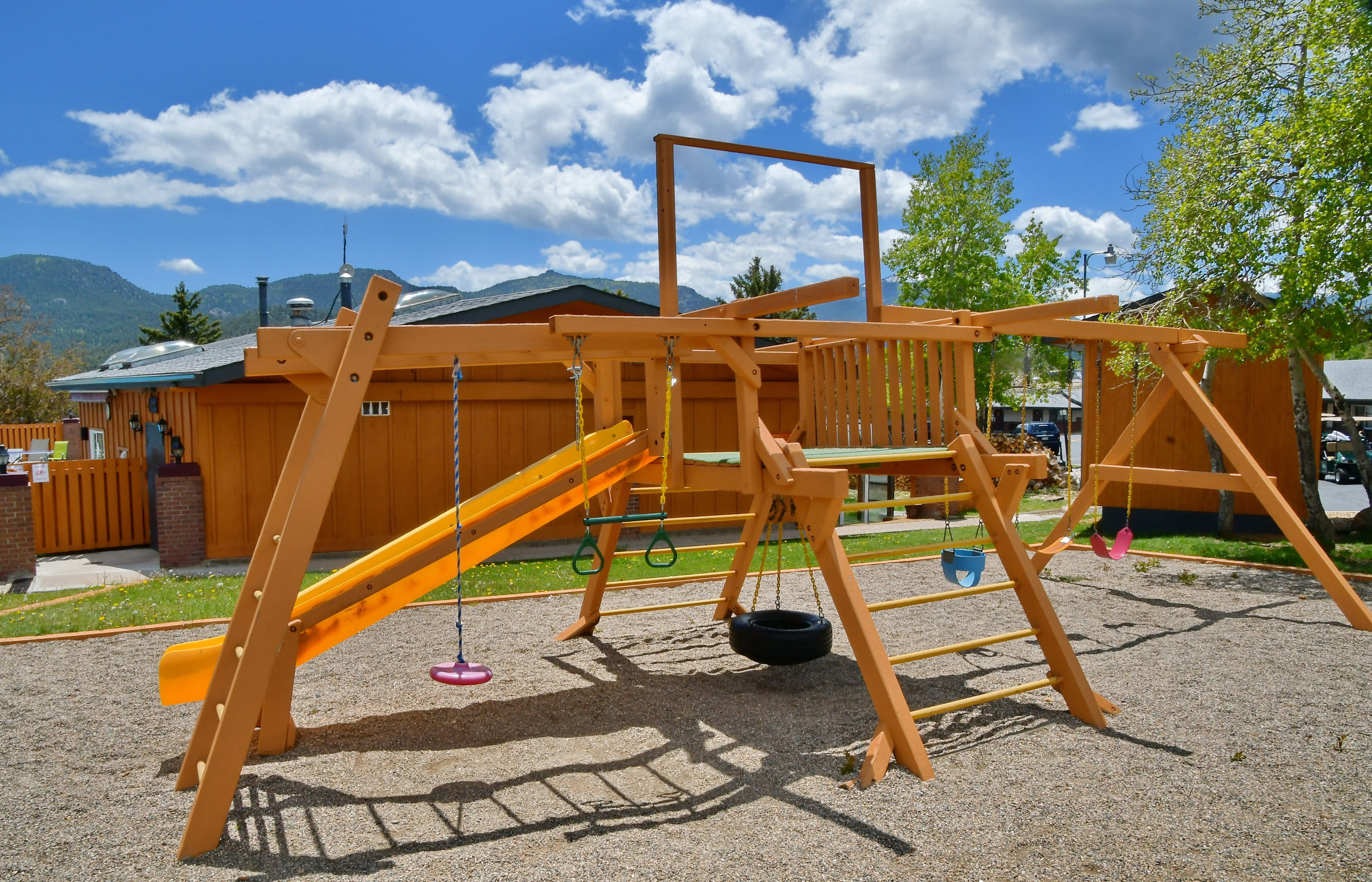 children’s play area – outdoor