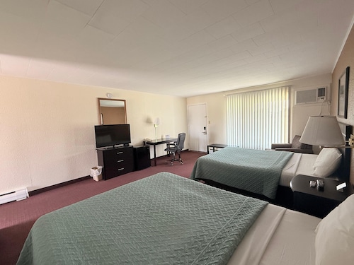 Knights Inn Kirksville