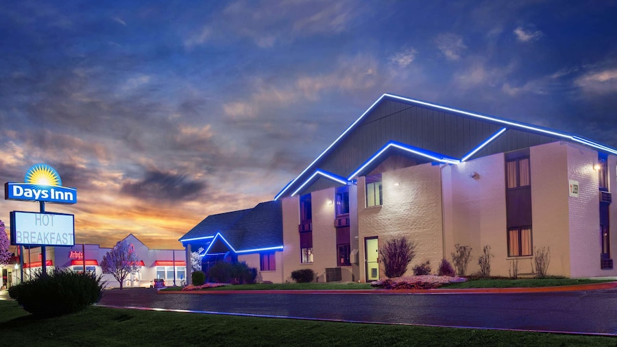 Days Inn by Wyndham Carthage