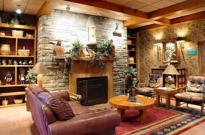 Chestnut Tree Inn Cherokee