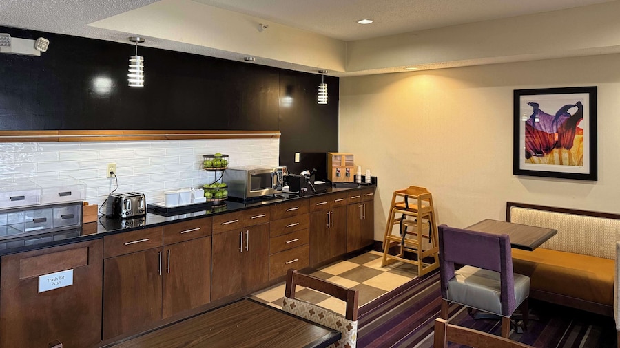 SureStay by Best Western Forsyth Decatur