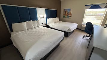 Habitación estándar, 2 camas Queen size, con acceso para personas discapacitadas | Ropa de cama de alta calidad y caja de seguridad en la habitación