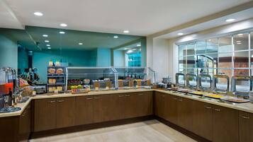 Daily cooked-to-order breakfast for a fee