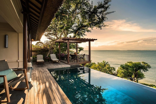 Premier Villa, 2 Bedrooms (Ocean) | Balcony view