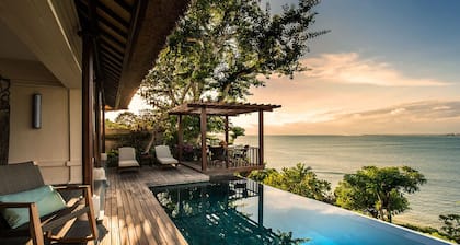 Four Seasons Resort Bali at Jimbaran Bay