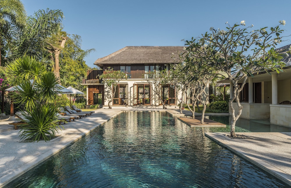 Four Seasons Resort Bali At Jimbaran Bay by null