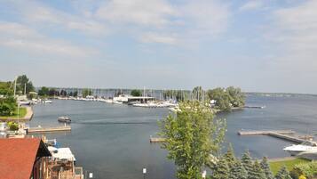 Panorama-Zimmer, 1 King-Bett, Hafenblick | Ausblick vom Zimmer