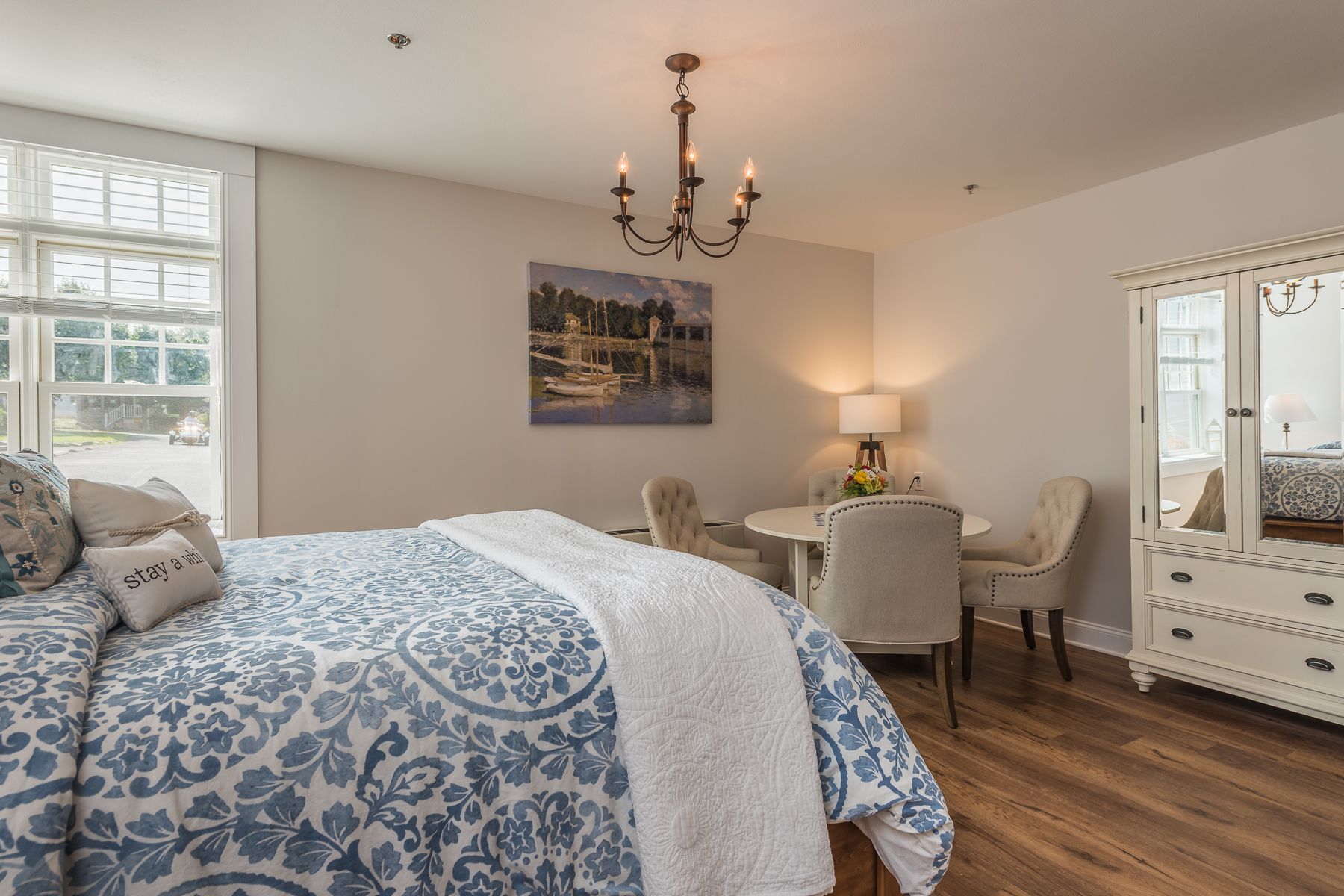 room, multiple beds, accessible | in-room dining