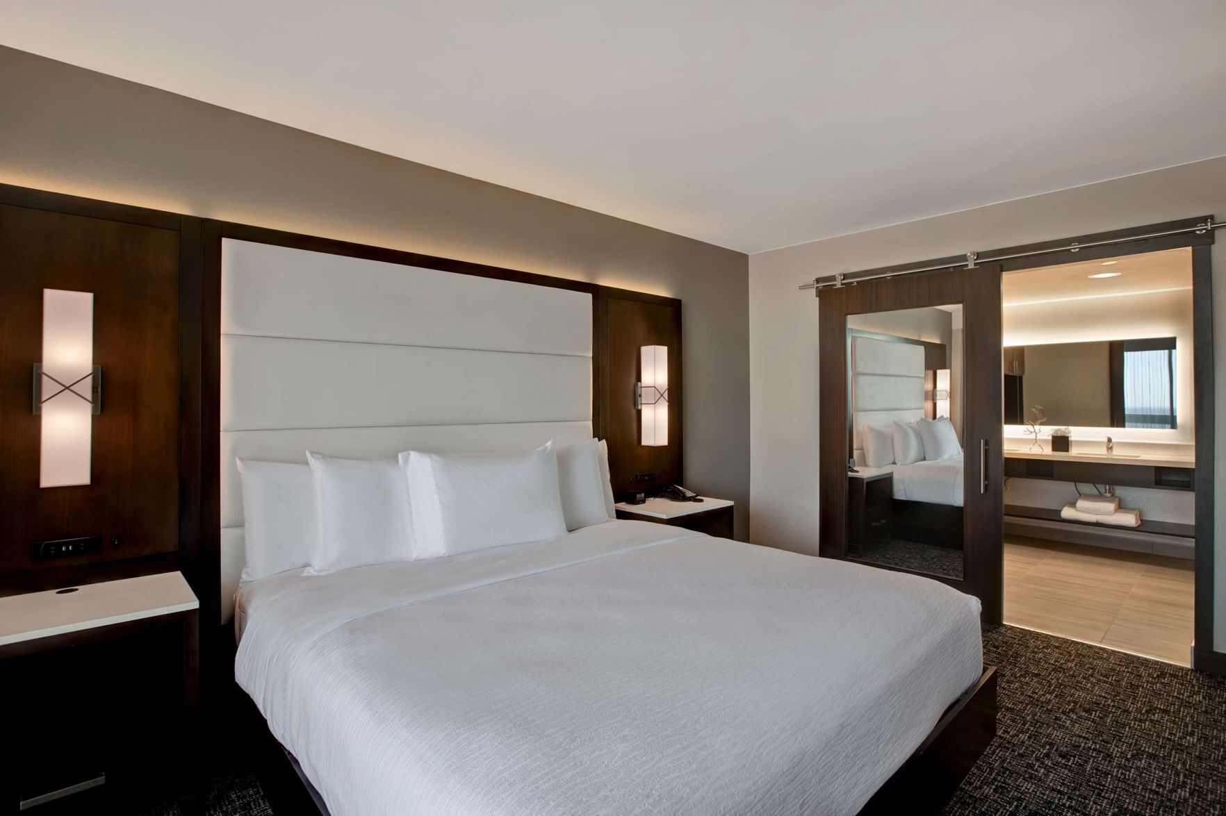 Hypo-allergenic bedding, pillowtop beds, in-room safe, desk