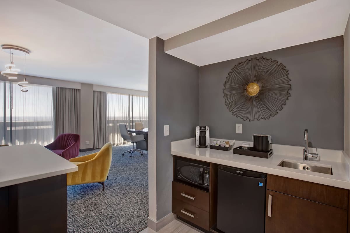 presidential suite, 1 king bed | view from room