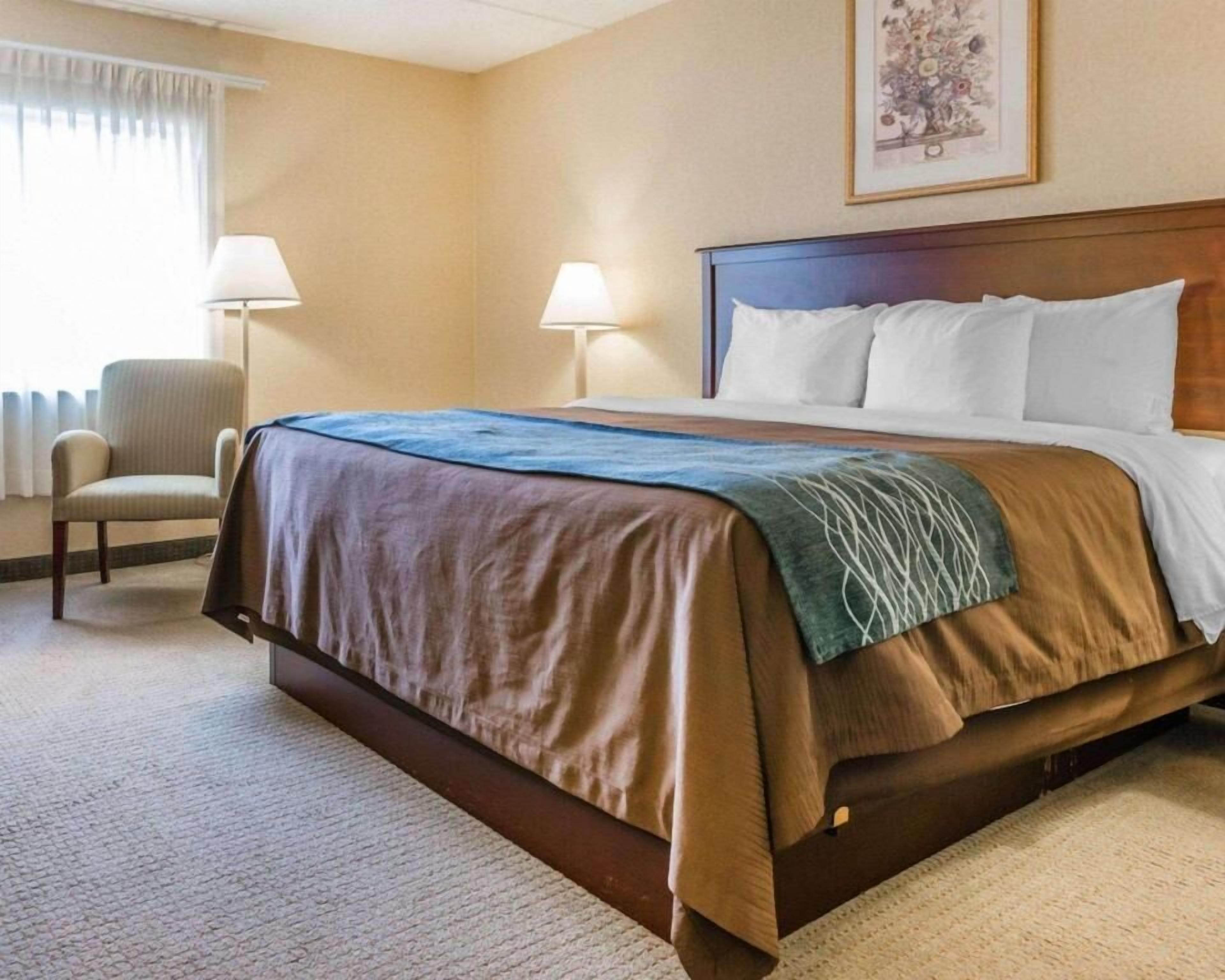 Pillowtop beds, in-room safe, desk, iron/ironing board