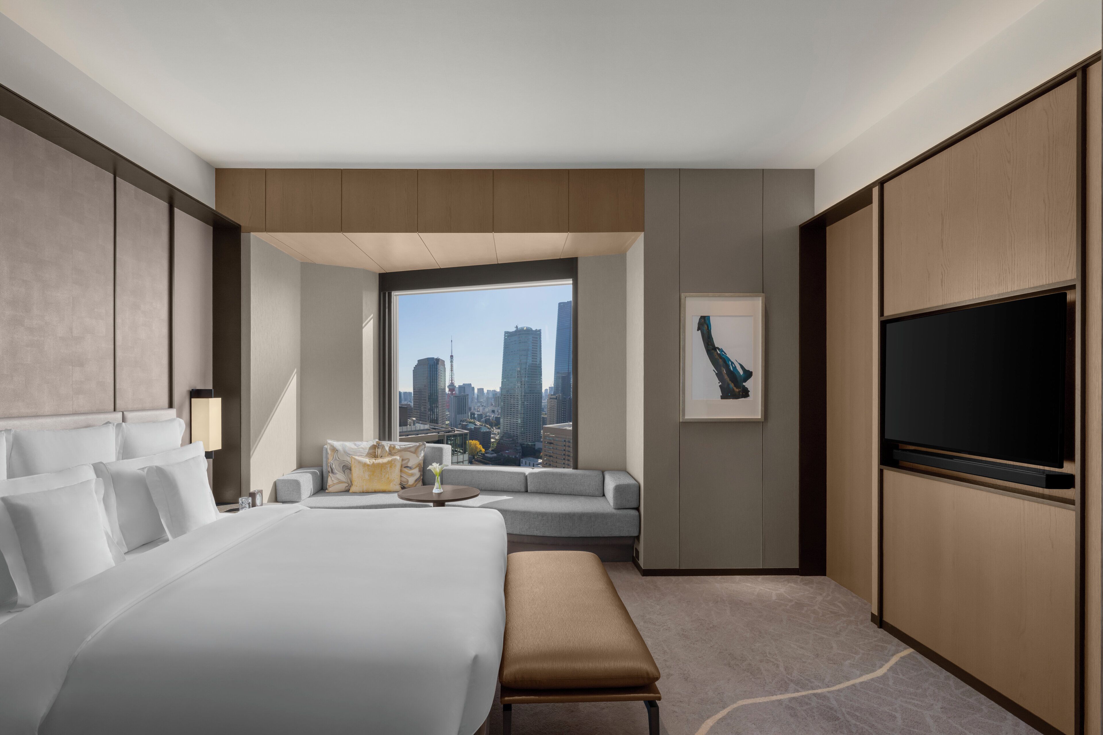 Suite, 1 King-Bett, Zutritt zur Club Lounge (Hana) | 1 Schlafzimmer, Minibar, Zimmersafe, Bügeleisen/Bügelbrett