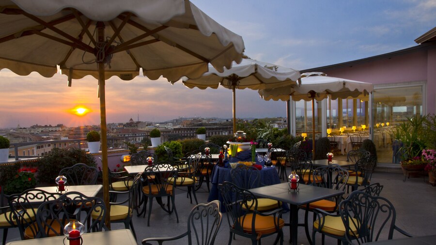 Marcella Royal Hotel - Rooftop Garden