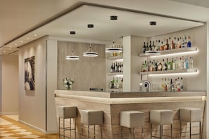 Bar (on property) - NH Lisboa Campo Grande (Lisbon)