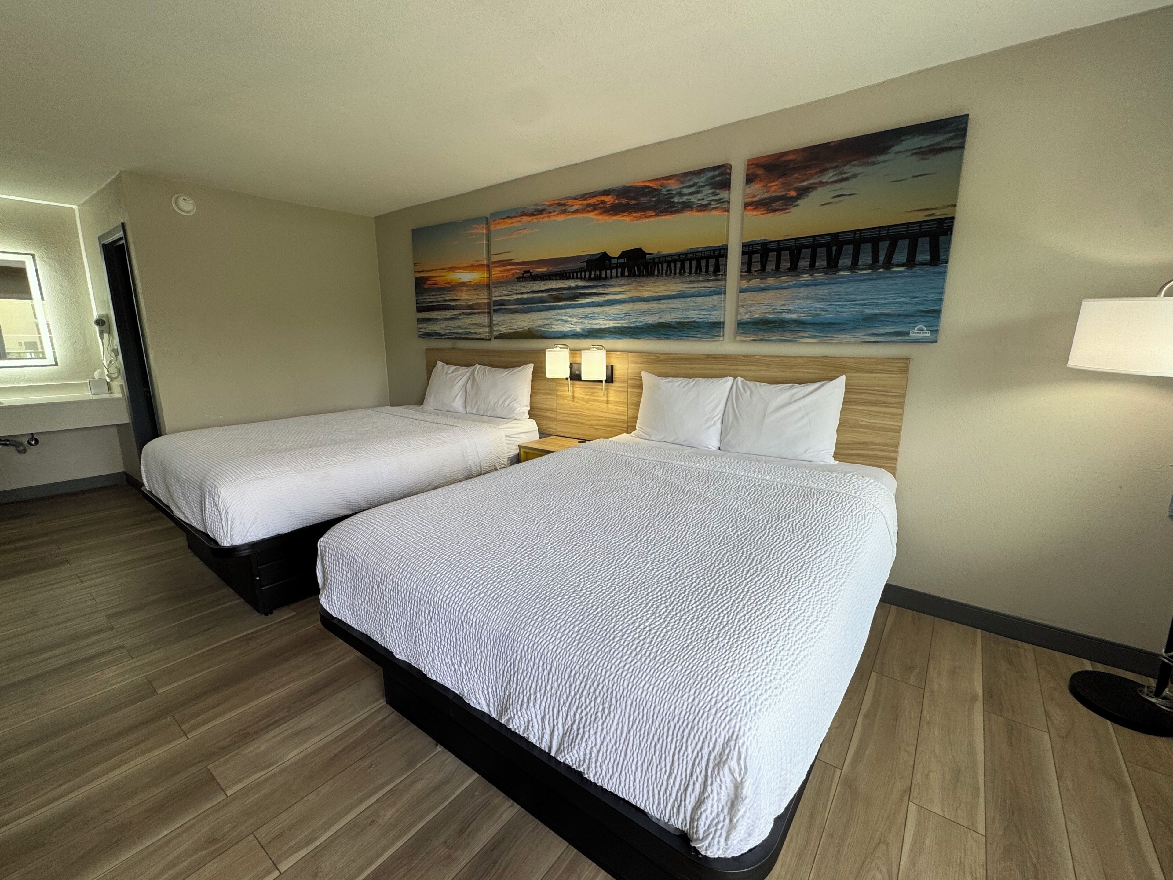 Foto - Days Inn by Wyndham Gainesville Hospital/University Area