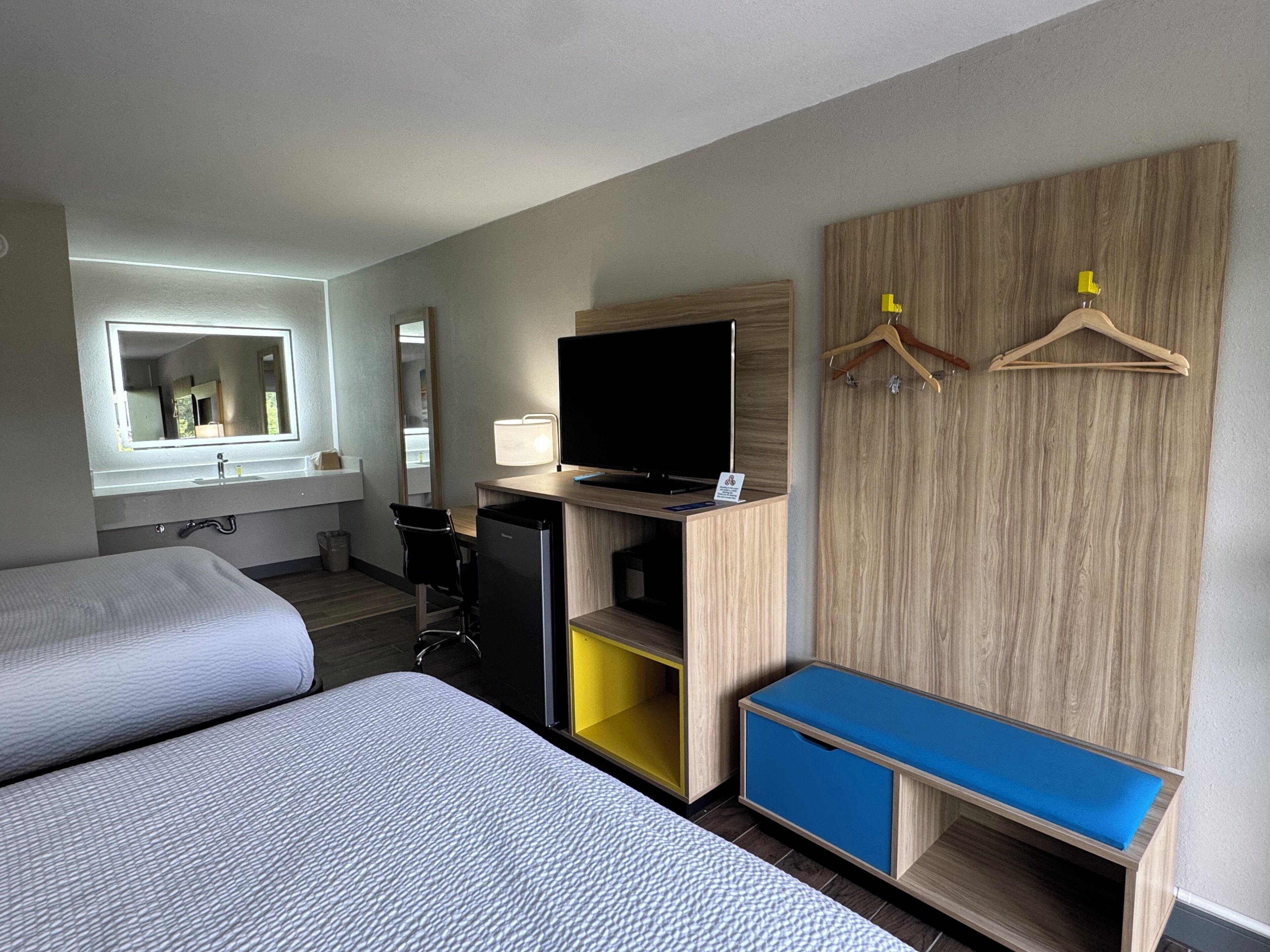 Foto - Days Inn by Wyndham Gainesville Hospital/University Area