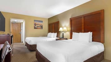 Caja de seguridad en la habitación y escritorio