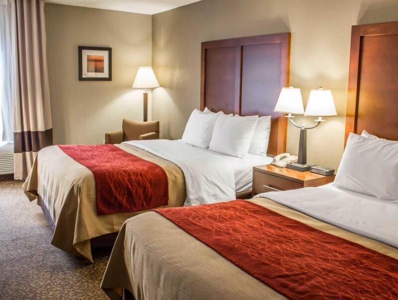In-room safe, desk, iron/ironing board, free cribs/infant beds
