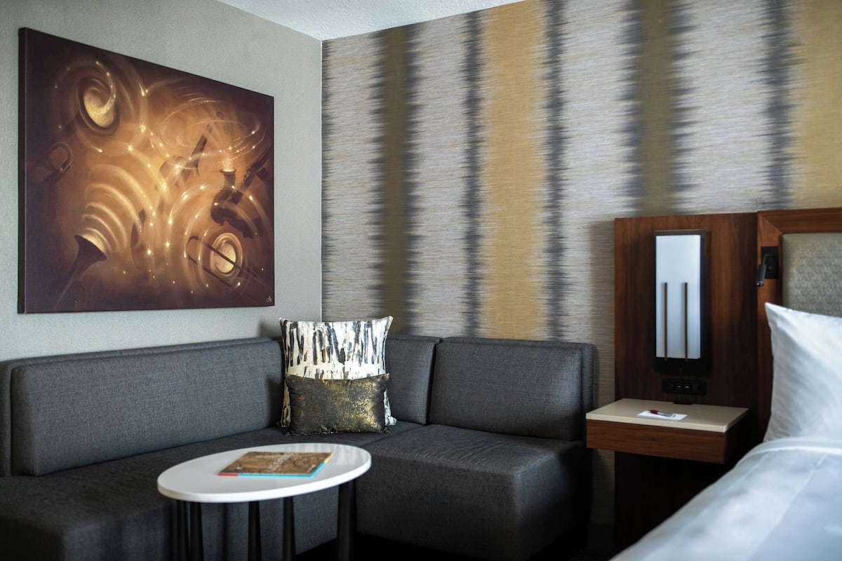 Premium bedding, down comforters, pillowtop beds, in-room safe