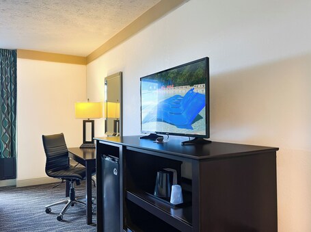 Country Cascades Waterpark Resort - Image 32