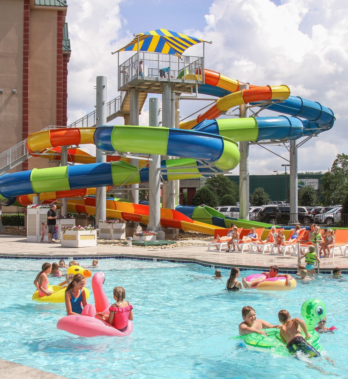 Country Cascades Waterpark Resort Reviews, Deals & Photos 2023 - Expedia