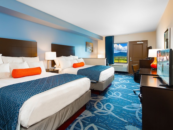 1 bedroom, pillowtop beds, in-room safe, desk - Country Cascades Waterpark Resort (Pigeon Forge)