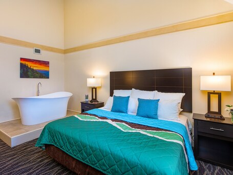 Country Cascades Waterpark Resort - Image 65