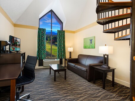 Country Cascades Waterpark Resort - Image 34