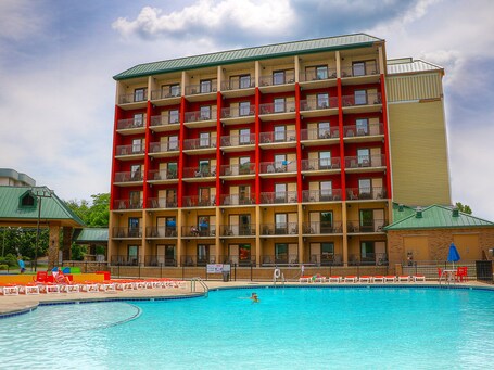 Country Cascades Waterpark Resort - Image 69
