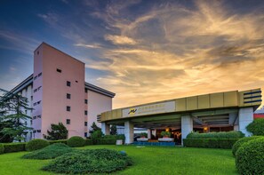 Exterior - Metropark Lido Hotel Beijing (Beijing)