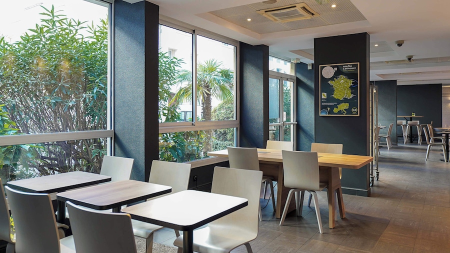 B&B HOTEL Marseille Prado Parc des expositions