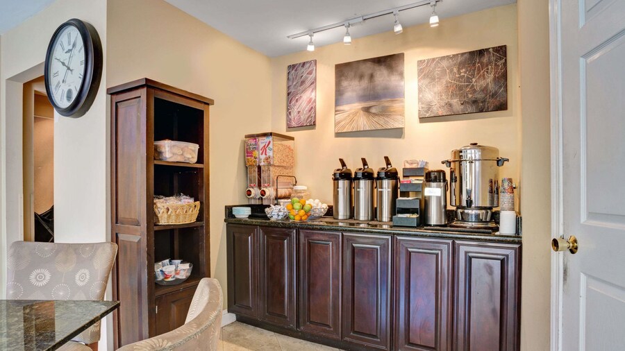 Travelodge by Wyndham Presidio San Francisco