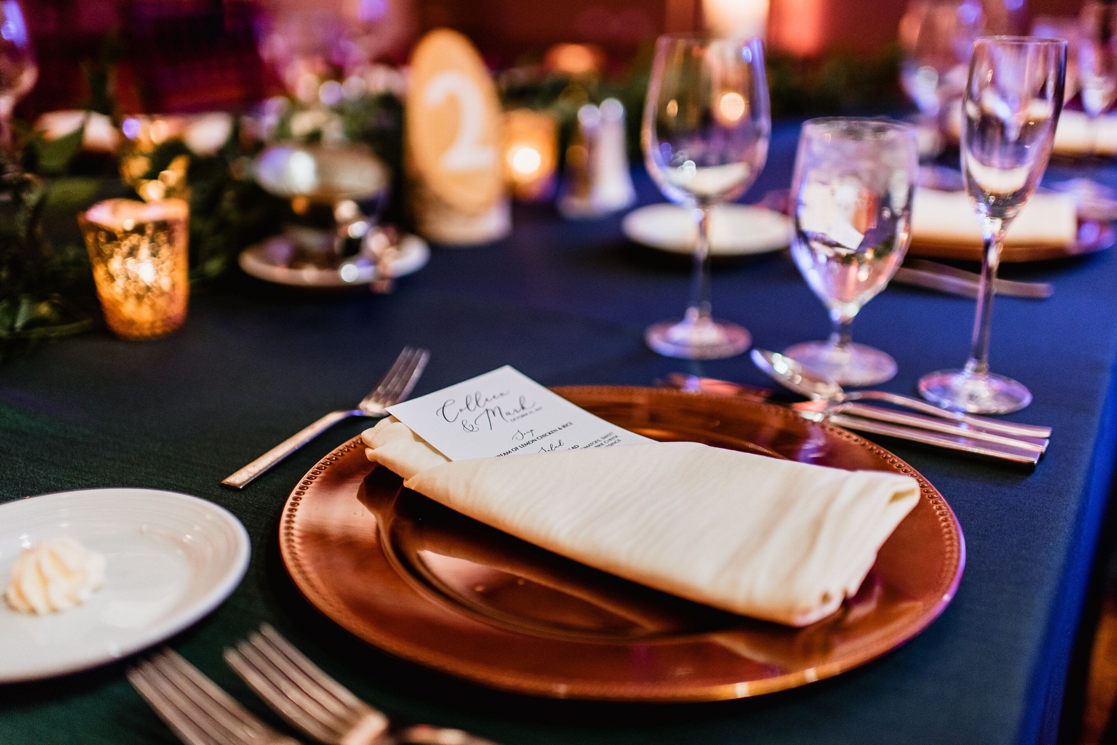 breakfast, lunch, dinner served; american cuisine