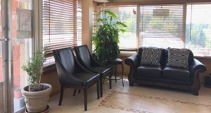 Americas Best Value Inn & Suites Macon at Sunset Dr