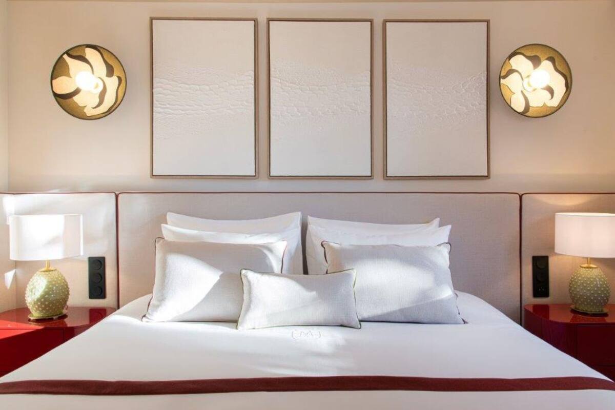 premium bedding, minibar, in-room safe, individually decorated