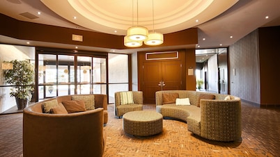 Best Western Plus Guildwood Inn