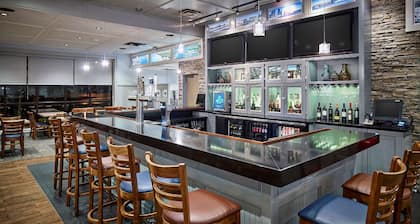 Best Western Plus Guildwood Inn