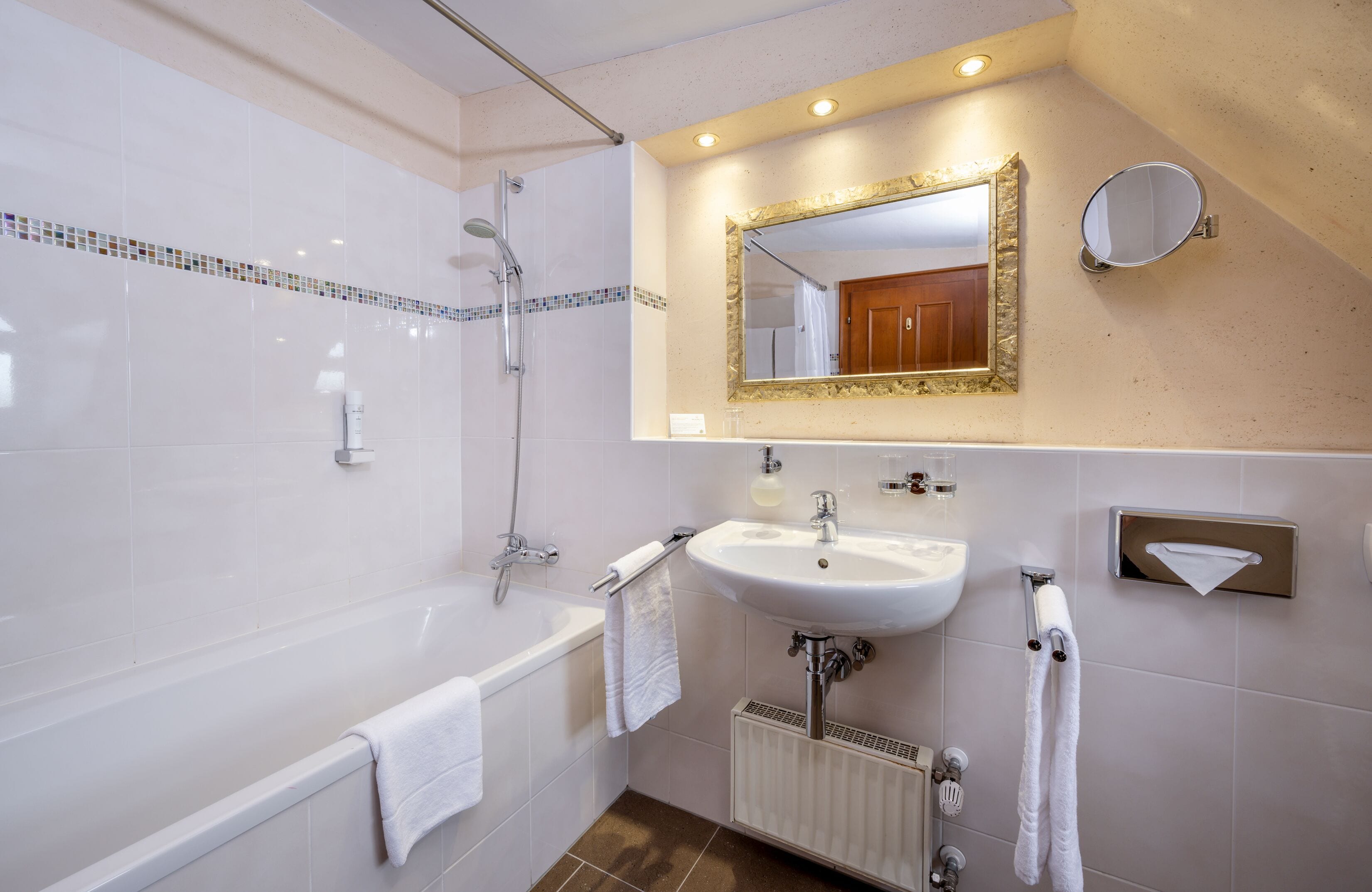 family room | bathroom | free toiletries, hair dryer, towels