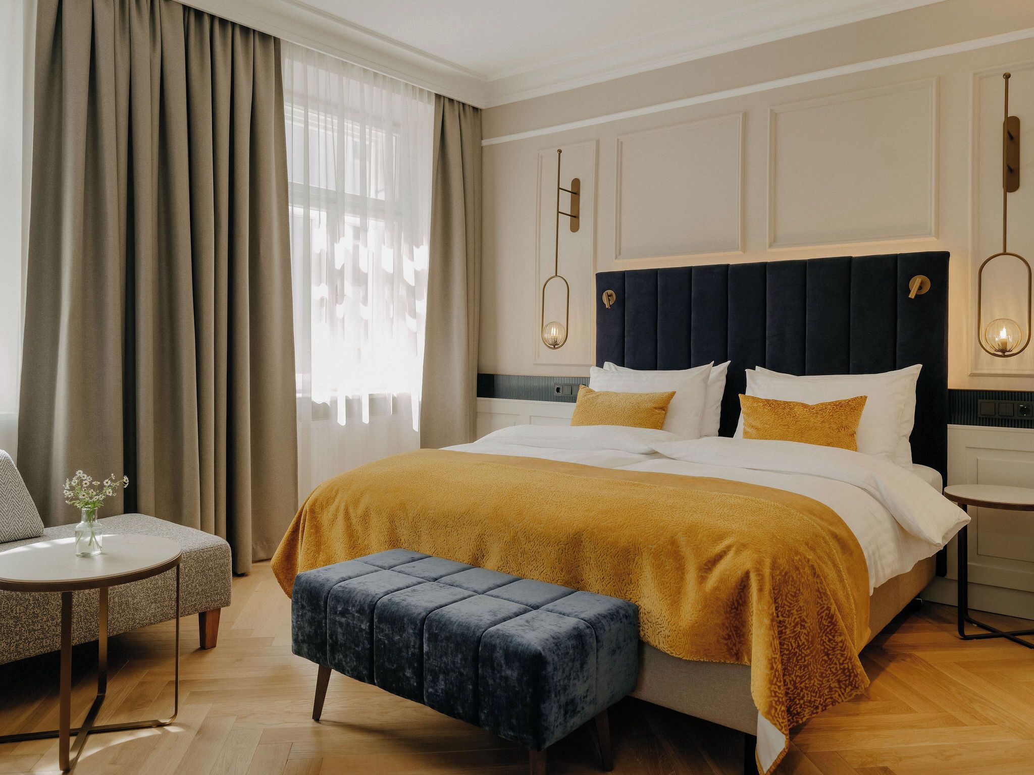 Deluxe Triple Room | Hypo-allergenic bedding, minibar, in-room safe, free WiFi