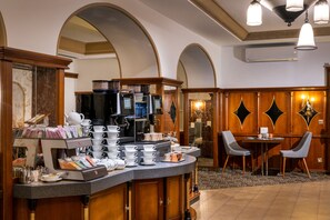 Daily buffet breakfast (EUR 22 per person)