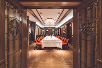 Meeting space at The Michelangelo Hotel