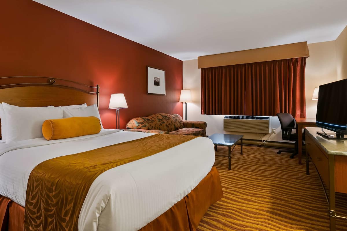 Tabla de planchar con plancha, wifi gratis, ropa de cama