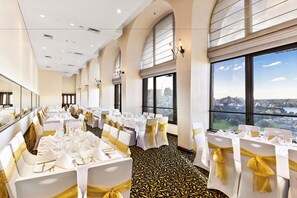 Banquet hall - The Sydney Boulevard Hotel by Accor (Woolloomooloo)