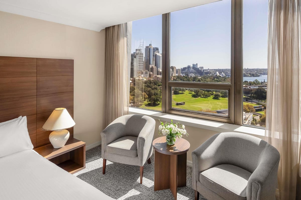 Deluxe Room, 1 King Bed, Harbour View