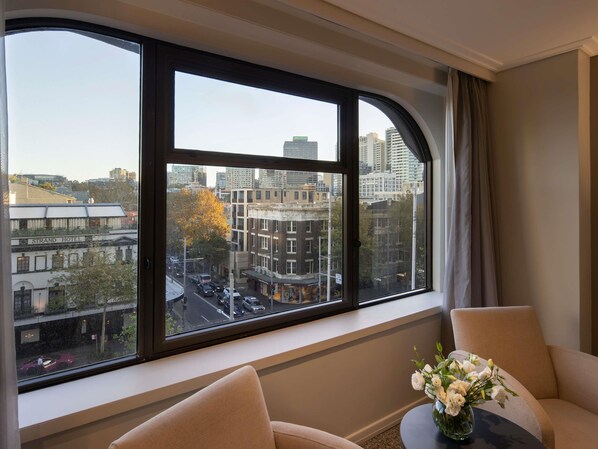 Standard Room, 1 King Bed | In-room safe, desk, iron/ironing board, free cribs/infant beds - The Sydney Boulevard Hotel by Accor (Woolloomooloo)